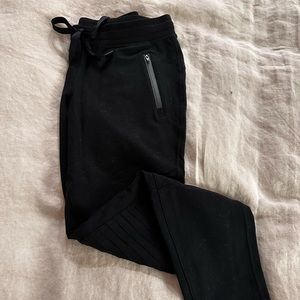 Women’s ALO Yoga Moto Joggers - Black - Size S